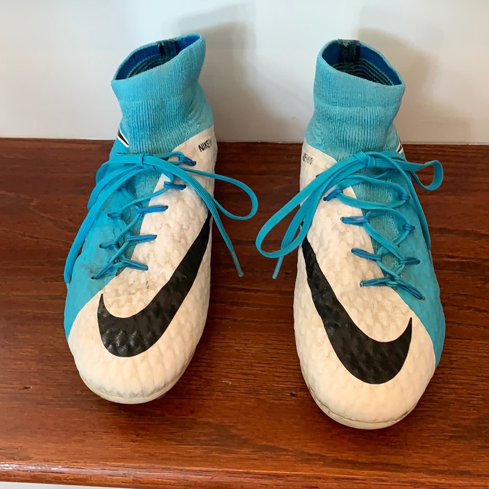 Nike Hypervenom Phatal lll soccer cleats